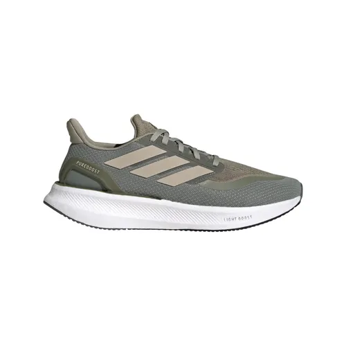 ADIDAS Herren Laufschuhe Pureboost 5 - Leicht und Vielseitig - Neutralschuhe mit der leichtesten BOOST Dämpfung, atmungsaktivem Mesh-Obermaterial und griffiger Adiwear Außensohle für sicheren Halt. Hergestellt mit mindestens 20 % recycelten Materialien.
