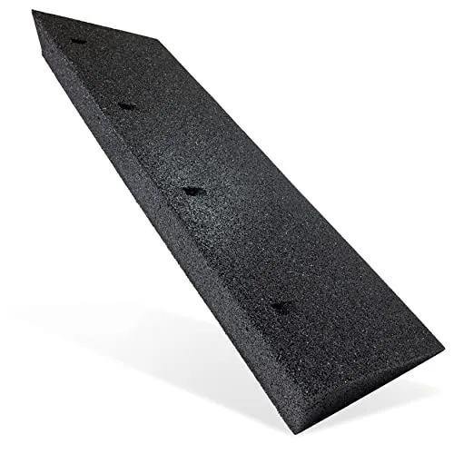 TOPRUBBER ® Bordsteinrampe 1000x250x110 Bordstein Auffahrrampe aus Gummigranulat