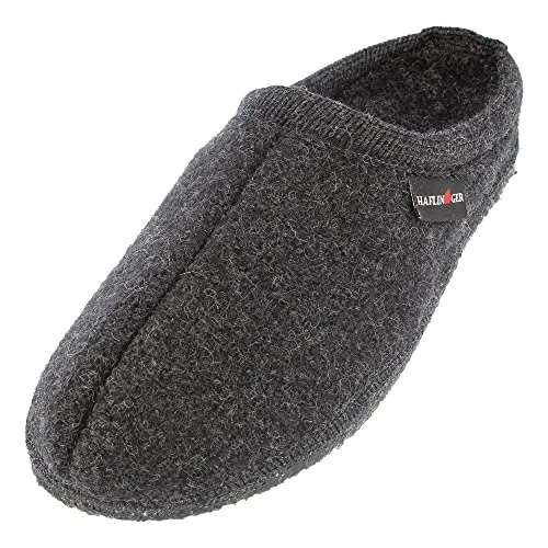 HAFLINGER Walktoffel Alaska - Wolle Filzpantoffel in Graphit, Gr. 45 - Hausschuhe aus reinem Schurwolle für warme Füße und ein ideales Fußklima. Rutschfeste Filzsohle für sicheren Halt und optimalen Tragekomfort.