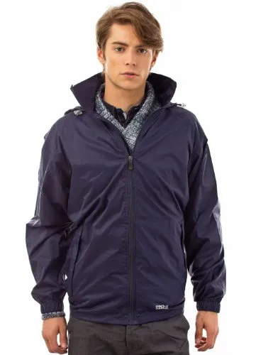 PRO-X elements Herren Regenjacke RICHWOOD I – Wasserdicht & Praktisch - Stilvolle Herren-Regenjacke mit Kapuze im Kragen und integrierter Packtasche. 100% wasserdicht, ideal für jedes Wetter. Leichtes Material, perfekt für unterwegs.