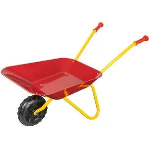 Idena Schubkarre 7131707 für Kinder - Robuste Metallschubkarre in Rot, ideal für Kinder ab 6 Jahren, mit abgerundeten Kanten und ergonomischen Griffen für sicheres Spielen.