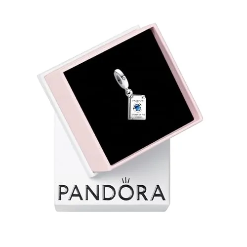 PANDORA Moments Aufklappbarer Reisepass Charm-Anhänger in blau von Pandora