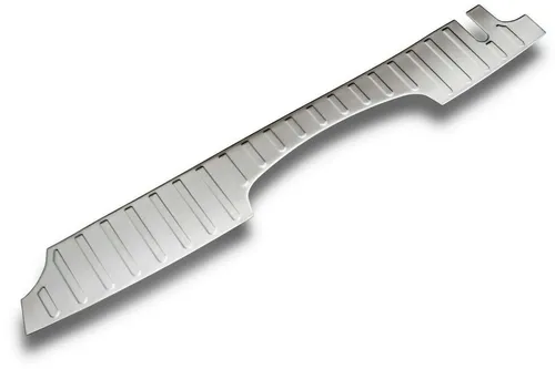 RECAMBO Ladekantenschutz für SUZUKI GRAND VITARA II - Abdeckblenden für optimalen Schutz der Stoßstange und edle Optik. Hochwertiger V2A Edelstahl, 100% passgenau dank 3D-Passform, einfache Montage mit Spezialklebeband.