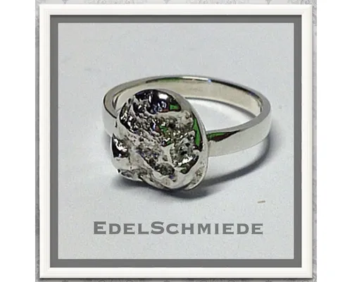 Edelschmiede925 Silberring Edelschmiede925 schlichter Ring mit Silbernugget 925/- Ringgröße 57