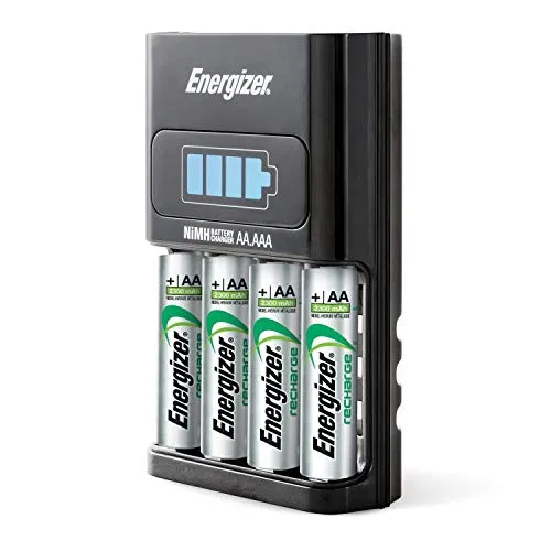 Energizer Recharge 1-Stunden Akku Ladegerät für wiederaufladbare Batterien der Größen AA und AAA