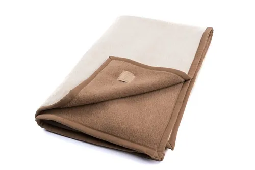 Wohndecke Lima Star Alpaka Decke von Ritter Decken in braun von Ritter Decken