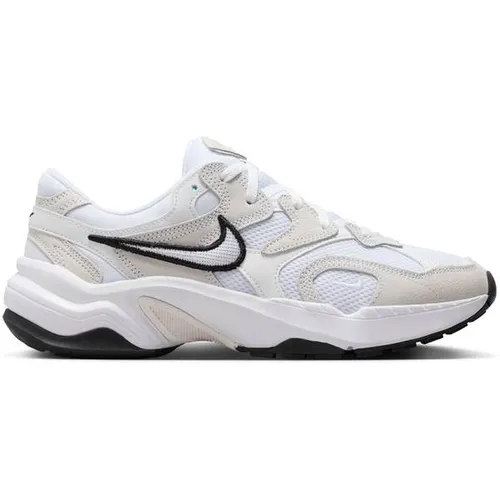 NIKE Damen Freizeitschuhe W RUNINSPO - Sneaker mit nostalgischem Swoosh-Design, atmungsaktivem Mesh-Obermaterial und flexibler Waffelsohle für optimalen Tragekomfort und Retro-Style.