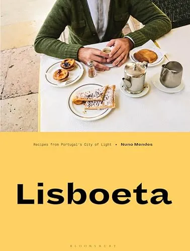 Lisboeta: Recipes from Portugal's City of Light by Nuno Mendes - Kochbuch mit 372 Seiten voller authentischer portugiesischer Rezepte, ideal für Liebhaber der mediterranen Küche.