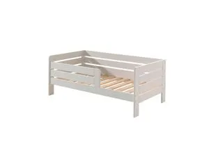 Juniorbett 70 x 140 cm mit Rausfallschutz von Vipack