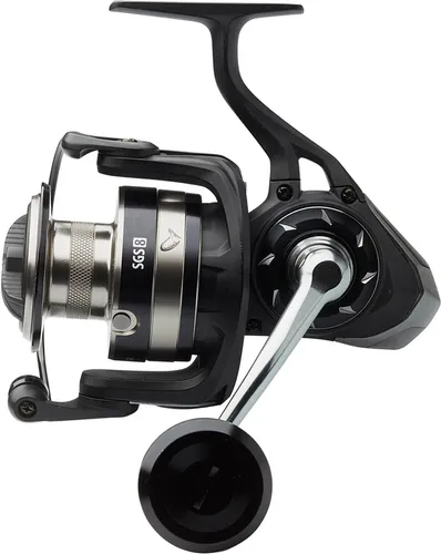 SAVAGE GEAR SGS8 6000 FD Angelrolle - Hochwertige Angelrolle für Spinnfischen, mit 12,5kg Bremskraft und leichtem Aluminiumgehäuse. Ideal für anspruchsvolle Angler, die Leistung und Langlebigkeit suchen.