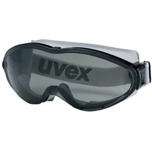 Uvex Schutzbrille ultrasonic 9302286 - getönte Vollsichtbrille für Brillenträger - Schutzbrillen für Brillenträger, beschlagfrei und kratzfest. Optimaler Tragekomfort und UV-400 Schutz, ideal für feuchte Arbeitsumgebungen.