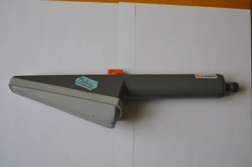 Gardena Bewässerungsbrausen-Aktion mit Anschlussteilen für 13 mm- und 15 mm-Schläuche - Werkzeuglose Montage, stufenlose Wassermengenregulierung und Frostschutz für optimale Bewässerung