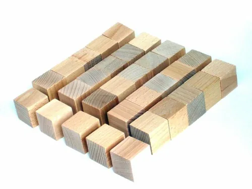 Erzgebirgische Holzspielwaren Ebert GmbH Würfel Buche natur vollkantig 30mm, 30 Stück Konstruktionsspielsteine