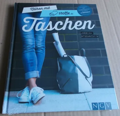 Nähen mit stoffe.de - Taschen: Mit Schnittmusterbogen und 10 Nähvideos - Buch über Handarbeit und Nähen mit umfassendem Schnittmusterbogen und 10 hilfreichen Nähvideos, ideal für kreative DIY-Projekte.