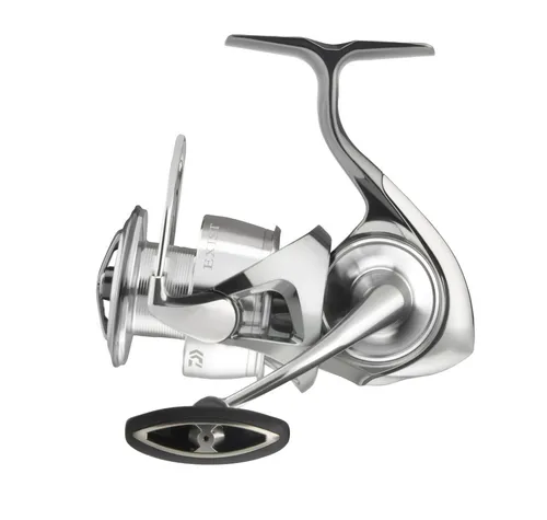 DAIWA Exist G LT2500 – Hochmoderne Spinnrolle - Die DAIWA Exist G LT2500 bietet mit ihrem Airdrive Design eine revolutionäre Laufruhe und Leichtigkeit. Ideal für anspruchsvolle Angler, die Präzision und Kontrolle beim Fischen schätzen.