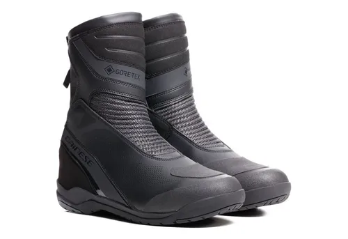 Dainese Blackwing Stiefel - Gore-Tex, Schwarz, 45 EU - Motorradstiefel aus wasserdichtem Gore-Tex® mit hervorragender Atmungsaktivität und ergonomischem Design. Ideal für Touren und Pendeln, bietet maximalen Komfort und Grip bei jedem Wetter.