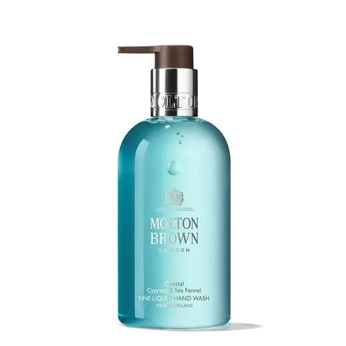 M.Brown Coastal Cypress & Sea Fennel Hand Wash - Hochwertige Handseife mit erfrischendem Duft von Zypressen und Meeresfenchel. Ideal für die tägliche Reinigung, hinterlässt die Hände sauber und gepflegt. Perfekt für jeden Haushalt.