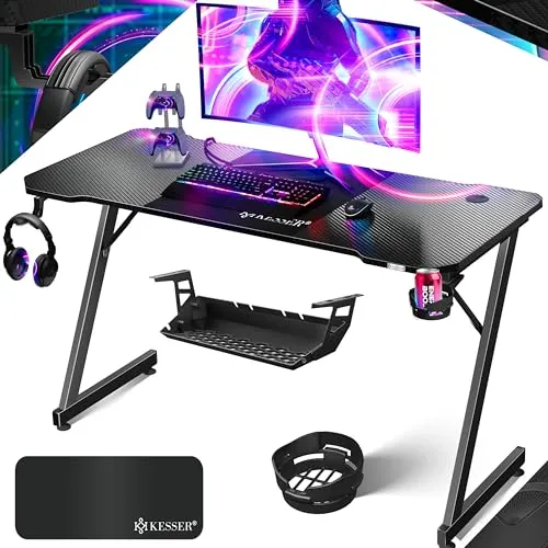 KESSER® Gaming Tisch 140cm x 60cm - Z-Form Gamer Schreibtisch mit Kopfhörerhaken - Kinderschreibtische mit ergonomischer Kohlefaser-Oberfläche und integriertem Getränkehalter für ein komfortables Gaming-Erlebnis.