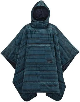 Thermarest Honcho Poncho Blue Print - Kuscheliger Abenteuer-Poncho mit Isolierung, wasserabweisend und ultraleicht. Ideal für Outdoor-Aktivitäten, bietet Wärme und Bewegungsfreiheit.