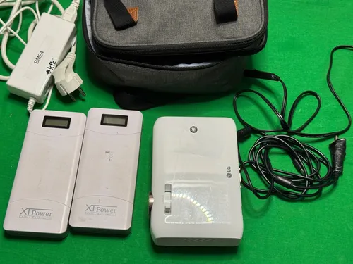 LG PH510PG  Mini Beamer bis 100 Zoll HD LED Projektor 550 Lumen mit Akku