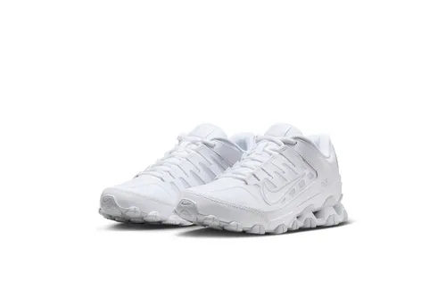 Nike Reax 8 TR Trainingsschuh weiß 38,5 EU – Sportlich und bequem - Sportlicher Trainingsschuh für Fitness mit Reax-Technologie, die für optimale Dämpfung sorgt. Ideal für intensives Training und Alltag. Bitte eine Größe größer bestellen.