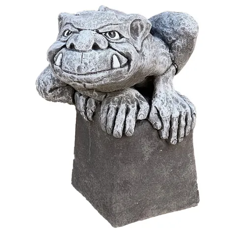 Stone and Style Gartenfigur Gargoyle Edgar – Frostfeste Steinfigur - Setzen Sie mit der frostfesten Steinfigur Gargoyle Edgar einen markanten Akzent in Ihrem Garten oder auf der Terrasse. Handgefertigt und wetterbeständig bis -30 °C, bleibt sie ganzjährig ein imposanter Blickfang.