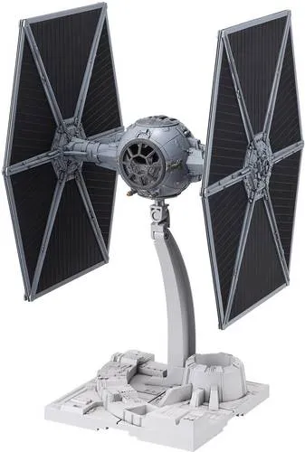 Revell 01201 Science Fiction Bausatz 1:72 - TIE-Jäger - Flugzeuge, detailreicher Bausatz des ikonischen TIE-Jägers, perfekt für Modellbau-Enthusiasten und Star Wars-Fans.