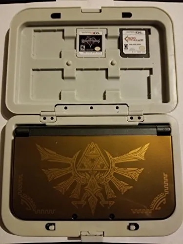Nintendo New 3DS XL Konsole Hyrule Edition Limited - Limitierte Edition in Schwarz und Gold, ideal für Zelda-Fans und Sammler, perfekt für endlosen Spielspaß.
