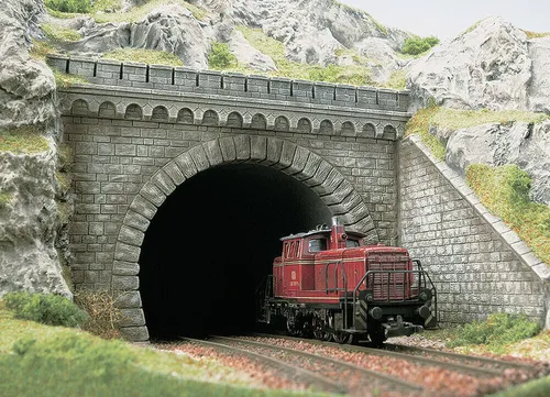 Busch 7023 Tunnelportal 2-gl H0