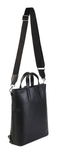 Jost Rucksack X-Change Bag aus echtem Leder - Moderner JOST Rucksack mit vielseitigen Tragemöglichkeiten und geräumigem Hauptfach. Ideal für den täglichen Einsatz und stylisch in Schwarz. Inklusive verstellbarer Schultergurte und Stauraum für Ihre Utensilien.