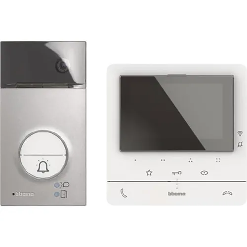 Bticino Flex’ONE Video-Set - Türstation LINEA 3000 + Hausstation Clas - Haus-Alarmanlagen, digitales Video-Set mit hochwertiger Türstation und Hausstation für mehr Sicherheit und Komfort zu Hause.
