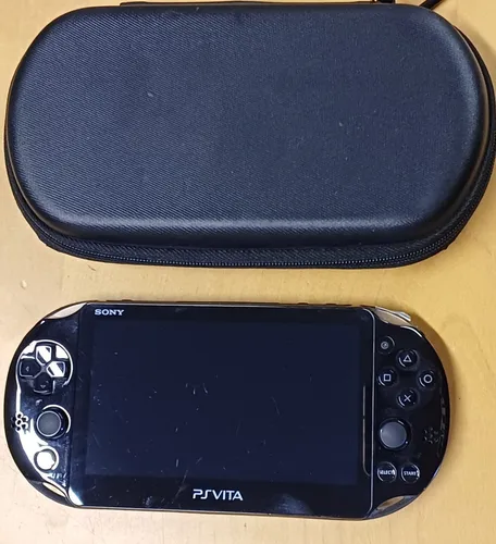 Produktbild Sony PlayStation Vita Slim