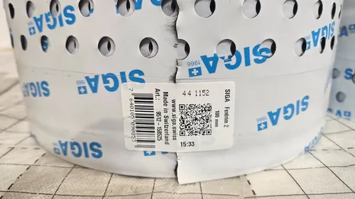 Siga Fentrim 2 Klebeband 100 mm - Dämmstoffzubehör für Dampfsperren, bietet zuverlässige Abdichtung und schützt vor Feuchtigkeit.