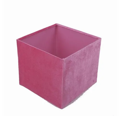 Dirk Davids Leuchten Lampenschirm Velur Rose TL 20-20-18 - Eleganter Lampenschirm für Tischleuchten mit exklusivem Design in Vierkantform aus hochwertigem Velur. Perfekt für stilvolle Akzente in Ihrem Zuhause.