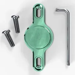 Muc Off Secure Tag Locator 2.0 - Silber - Sonstiges Fahrradzubehör, sicherer Halter für AirTag-Tracker, robustes 6061 Aluminium und Diebstahlschutz mit Torx-Schrauben.