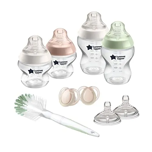 Tommee Tippee Closer to Nature Babyflaschen Starterset - Babyflaschenset mit 2x 150 ml und 2x 260 ml Fläschchen, natürlich geformter Trinksauger mit Anti-Kolik-Ventil für eine sanfte Fütterung und weniger Bauchschmerzen.