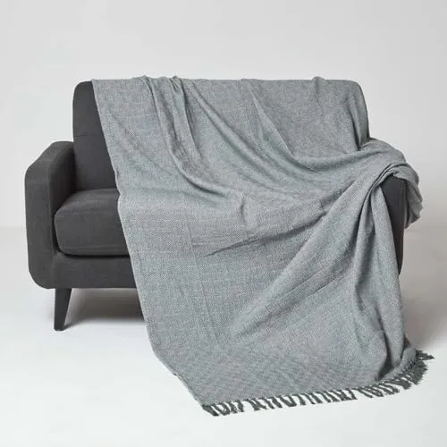 Homescapes Malda Baumwolldecke 150x200 cm grün, Überwurf-Decke Rautenmuster, Couchdecke mit Fransen