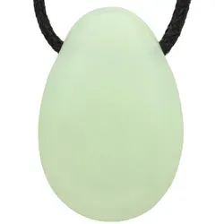 Chinajade Tropfenanhänger in grün von Lebensquelle Plus