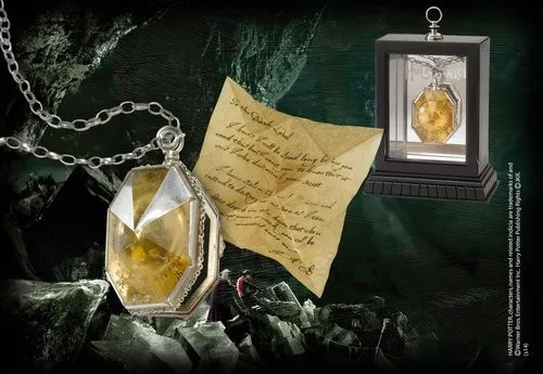 Harry Potter Replik 1/1 Slytherins Medaillon in gold von Noble Collection