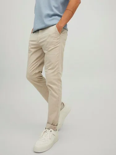 JACK & JONES Male Chino Marco Fury AKM - Wanderhosen in Slim Fit mit Enzymwaschung für extra Weichheit und Stretchanteil für optimalen Tragekomfort. Ideal für aktive Freizeitgestaltung.