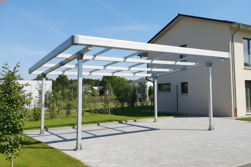 Doppelcarport für 2 Autos mit Dachverkleidung & Regenrinne, Silber - Hochwertiges Aluminiumgestell, korrosionsbeständig und wetterfest. Ideal für den Außeneinsatz. Dachfläche für bis zu 15 Photovoltaikmodule geeignet. Inklusive statischer Berechnung und geprüfter Stabilität für hohen Wind- und Schneelastschutz.