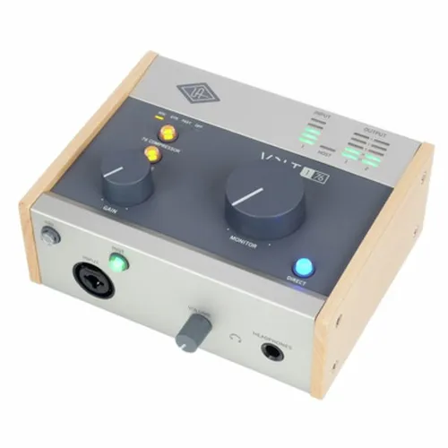 Universal Audio Volt 176 USB Audio Interface - Audio-Interface für Musikproduktionen, Podcasts und Livestreams mit Vintage Mic Preamp Modus und 76 Compressor für satten Sound. Inklusive umfangreichem Software-Paket und USB Bus-Speisung für mobile Aufnahmen.