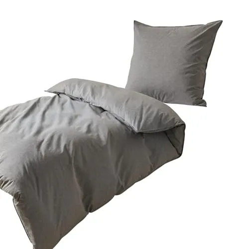 Traumschlaf Basic Uni Bettwäsche Chambray anthrazit - Bettwäsche-Set 135 x 200 cm + 80 x 80 cm, temperaturausgleichend und hautsympathisch – ideal für ein optimales Schlafklima das ganze Jahr über.