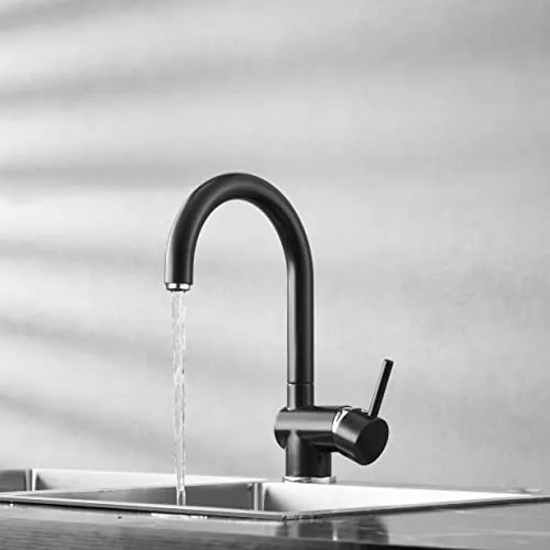 Küchenarmatur Niederdruck PRAG, matt black, rund - Berührbare Wasserhähne für die Küche, ideal für Kleinspeicher und Niederdruck, mit geräuscharmer, langlebiger Keramikkartusche und flexiblen Anschlussschläuchen für einfache Montage.