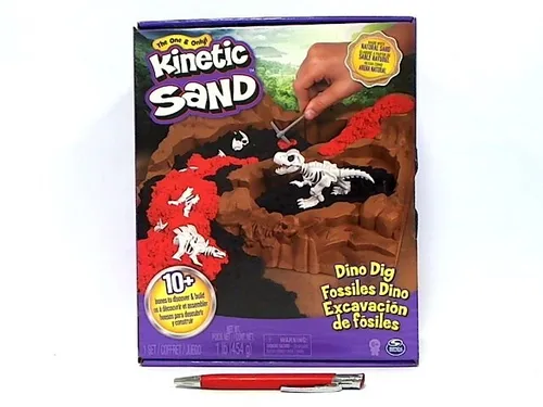 Kinetic Sand Dinosaurier Excavation Kit - Modellieren Sie mit Kinetic Sand und entdecken Sie versteckte Dinosaurier! Ideal für kreative Spielstunden und fördert die Feinmotorik.