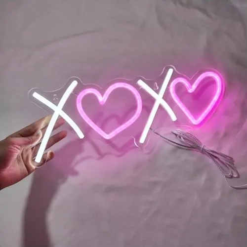 NEON LED Licht, dekorative Wand-Leuchte, XOXO Herzen, weiß pink, ca. 40 x 15 cm, Deko-Licht, Wohnzimmer, Gaming-Zimmer, Nachtlicht für Schlafzimmer, Gamer Design-Lampe, USB-Betrieb