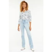 Marilyn Straight Jeans Hellblau | Premium-Denim von Northstar - Die Marilyn Straight Jeans bietet einen klassischen und figurschmeichelnden Schnitt. Mit ihrem geraden Bein und der schmeichelhaften Taille passt sie zu jedem Outfit und sorgt für eine elegante Silhouette.
