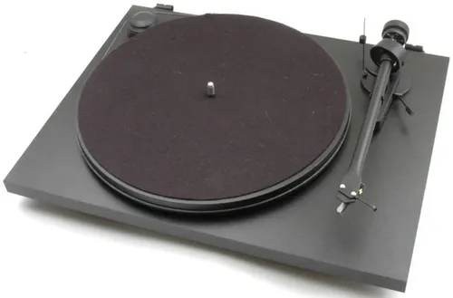 Pro-Ject Essential II /Phono USB  (schwarz)