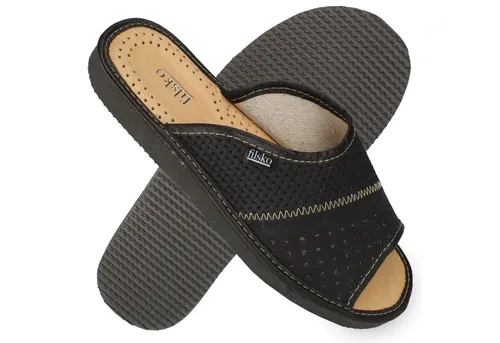 filsko® Veere Herren Leder Pantoletten, Slip-On, Open-Toe - Schwarz - 40 - Elegante Herren Pantoletten aus hochwertigem Rindsleder mit geflochtenem Muster. Die rutschhemmende EVA-Sohle sorgt für hohen Komfort und Anpassungsfähigkeit. Offenes Design garantiert ein angenehmes Fußklima und einfache Reinigung.