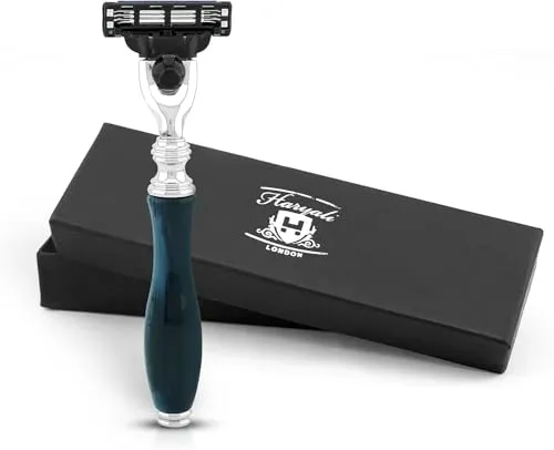 Rasierer & Rasierklingen von Haryali London